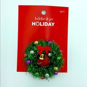 Christmas wreath brooch pin with Bells and Beads